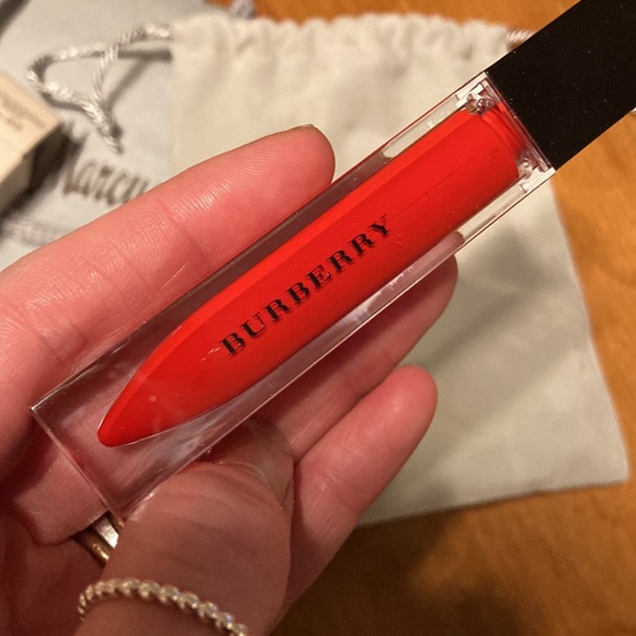 Burberry Lip Lacquer Tangerine Red - Picture 6 of 7